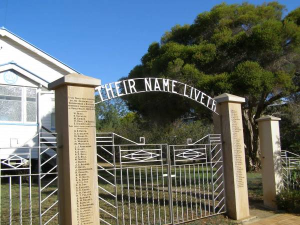 Goombungee WW2 War Memorial (Rosalie Shire)  |   | 