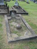Appletree Creek cemetery, Isis Shire