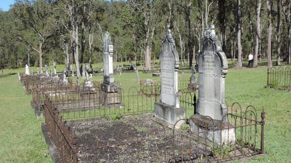   | Atherton Pioneer Cemetery (Samuel Dansie Park)  |   | 