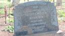 Doreen Joan SEARLE (nee CONROY)
d: 14 Oct 1943 aged 26
Aubigny Catholic Cemetery, Jondaryan
