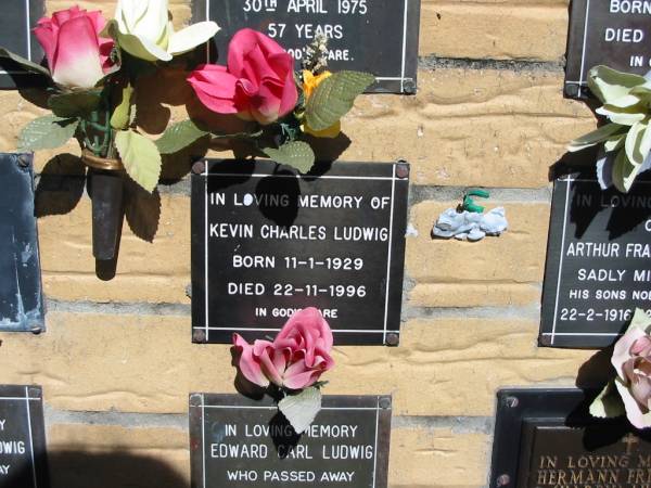 Kevin Charles LUDWIG  | B: 11 Jan 1929  | D: 22 Nov 1996  |   | Bethania (Lutheran) Bethania, Gold Coast  | 