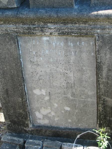 IRA GOTT  |   |                SCHNEIDER  |   | geb 3 Apr 1892?  | gest  D?  28 D?  |   | ?Lene?  SCHNEIDER  | geb   UNE?  |   | ??  |   |   | DA...?  | Aden?   A?  |   |   | Bethania (Lutheran) Bethania, Gold Coast  | 