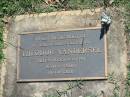 Theodor VANDERSEE,
husband father,
died 26 Oct 1999 aged 92 years;
Blackbutt-Benarkin cemetery, South Burnett Region