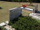 Benjamin John NAPIER-MUNN,
born England 28-2-79
died playing the game he loved 2-5-99,
eldest son of Tim & Elizabeth,
brother of Tom & Anthony;
Brookfield Cemetery, Brisbane