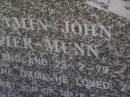 Benjamin John NAPIER-MUNN,
born England 28-2-79
died playing the game he loved 2-5-99,
eldest son of Tim & Elizabeth,
brother of Tom & Anthony;
Brookfield Cemetery, Brisbane