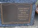 Esme Ellen DYER,
8-8-1930 - 18-3-2004,
wife mum nana;
Brookfield Cemetery, Brisbane
