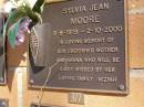 Sylvia Jean MOORE,
9-8-1919 - 2-10-2000,
mother nanna;
Brookfield Cemetery, Brisbane