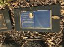 
Phyllis Delphine CARNIE
b: 1-Jul 1933
d: 11-Sep-2014
wife of Roly

Centenary Memorial Gardens

\000
