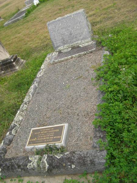 Herbert Prescott GARDNER  | b: Cawnpore 4 Dec 1851  | d: Dingyarra 7 Dec 1938  |   | Ethel Mary GARDNER  | d: 16 Mar 1954  |   | Alan Henry GARDNER  | b: 12 Aug 1914  | d: 16 Jan 2005  | and his wife  | Gemma Elizabeth GARDNER (nee McCORD)  | b: 1 Apr 1924  | d: 18 Mar 2005  |   | Cressbrook Homestead, Somerset Region  |   | 