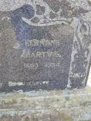 Bertha HARTWIG, 1858 - 1951;
Herman HARTWIG, 1868 - 1934;
Douglas Lutheran cemetery, Crows Nest Shire