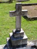 Edward Roy, son of Edward & Annie WOODS,
died 15 May 1929 aged 30 years;
Gleneagle Catholic cemetery, Beaudesert Shire