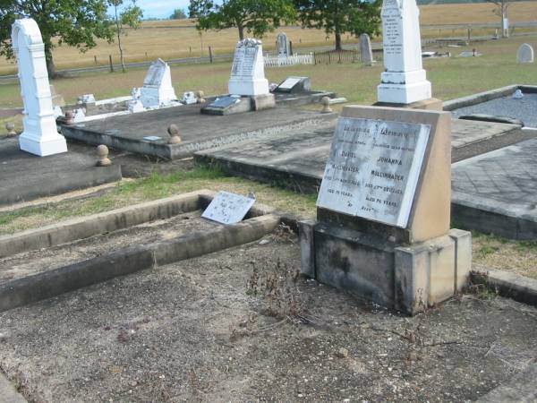 Daniel MOLLINHAUER  | d: 26 Mar 1920, aged 79  | Johanna MOLLINHAUER  | d: 27 Dec 1923, aged 76  |   | Reginald MOLLENHAUER  | b: 10 Sep 1925, d: 30 Jul 1929  | Harrisville Cemetery - Scenic Rim Regional Council  | 