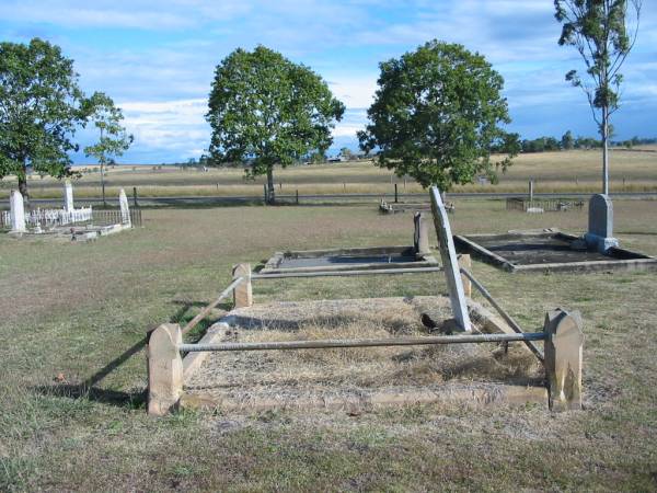 Harrisville Cemetery - Scenic Rim Regional Council  |   | 