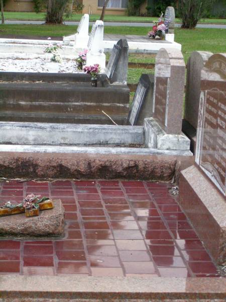 Lawnton cemetery, Pine Rivers Shire  | 