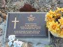D.M. GREEN;
18 Feb 2000 aged 75;
husband of Doris,
father of John, Pam, Greg, Marg, Rob & Sue;
Marburg Lutheran Cemetery, Ipswich