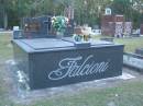 Filippo FALCIONI,
born 4-8-1920 Italy,
died 27-9-2001,
husband of Vera,
father of Gloria,
nonno of Mark & Adrian,
father-in-law of Elvio;
Mooloolah cemetery, City of Caloundra