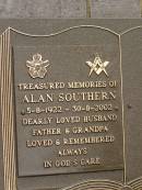 Alan SOUTHERN,
5-8-1922 - 30-8-2002,
husband father grandpa;
Mooloolah cemetery, City of Caloundra