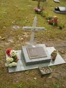 Keven Ronald SMITH,
21-10-1934 - 7-4-2002,
husband father grandfather;
Mooloolah cemetery, City of Caloundra