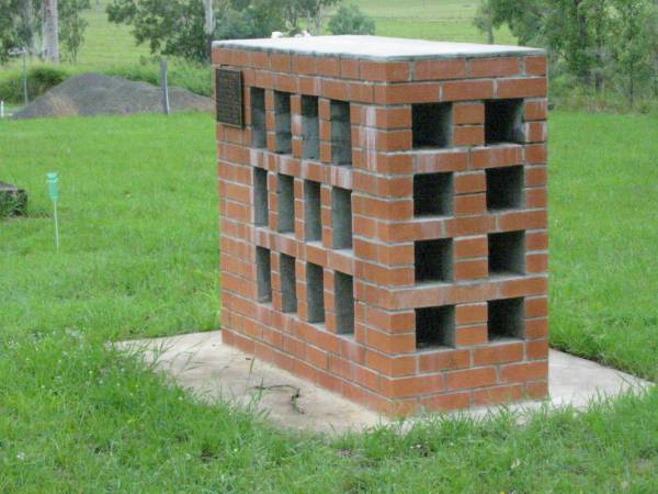 Mt Mort Cemetery, Ipswich  | 