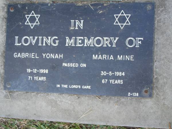 Gabriel YONAH,  | died 19-12-1998 aged 71 years;  | Maria MINE,  | died 30-5-1984 aged 67 years;  | Mudgeeraba cemetery, City of Gold Coast  | 