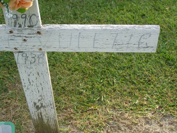 Dushan VULETIC,  | husband father,  | 13 Feb 1938 - 16 Mar 1990;  | Mudgeeraba cemetery, City of Gold Coast  | 
