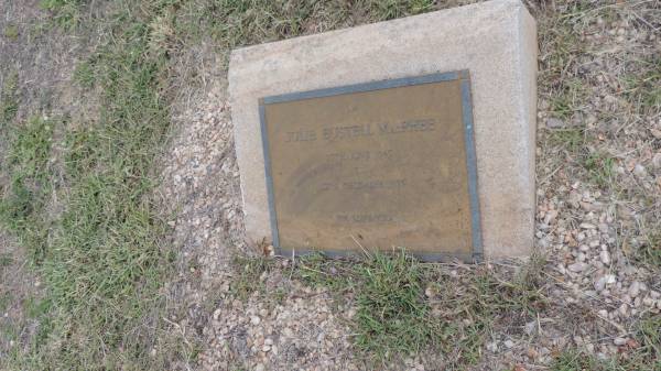 Julie Eustell MacPHEE  | b: 27 Jun 1945  | d: 5 Dec 1983  |   | Peak Downs Memorial Cemetery / Capella Cemetery  | 