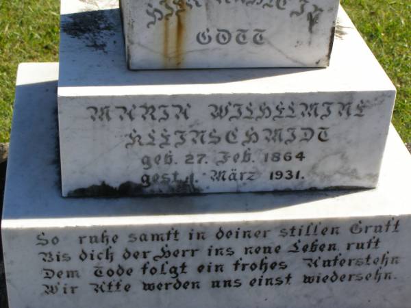 Maria Wilhelmine KLEINSCHMIDT,  | born 27 Feb 1864,  | died March 1931;  | Ferdinand KLEINSCHMIDT,  | died 7 Dec 1935 aged 86 years;  | Pimpama Island cemetery, Gold Coast  | 