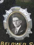 Stanley Fisher PROUD,
1905 - 1966,
late of Pimpama,
son of John Fishes & Alice Maud PROUD,
brother of Dorothea, Cecil, Agnes Fisher, Jessie Maud;
Pimpama Uniting cemetery, Gold Coast