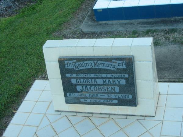 Gloria Mary JACOBSEN,  | wife mother,  | died 11 June 1965 aged 32 years;  | Polson Cemetery, Hervey Bay  | 