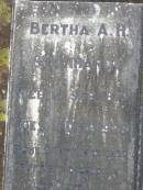 Bertha A.H, STEINHARDT,
born 16 Sept 1875 died 11 Dec 1928;
Franz C. STEINHARDT,
born 4 Feb 1872 died 16 June 1963;
Ropeley Immanuel Lutheran cemetery, Gatton Shire