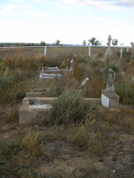 Silverleigh Lutheran cemetery, Rosalie Shire  | 