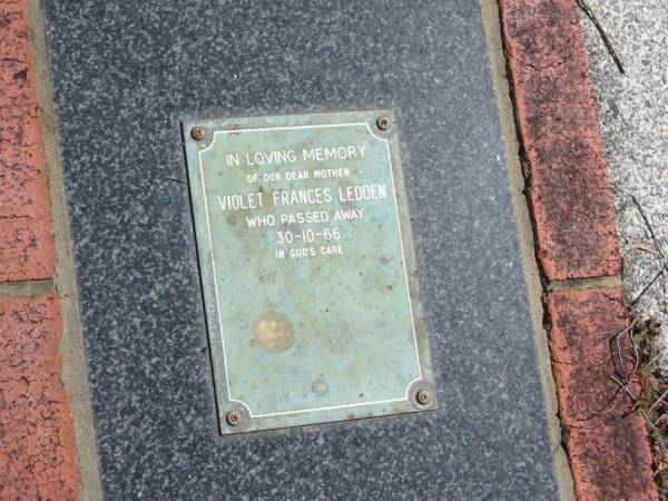Violet Frances LEDDEN  | 30-10-66  |   | St Margarets Anglican memorial garden, Sandgate, Brisbane  |   | 