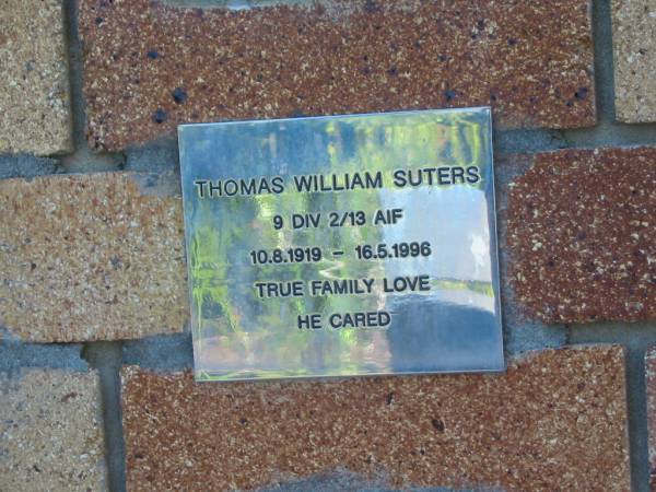 Thomas William SUTERS,  | 10-8-1919 - 16-5-1996;  | Tea Gardens cemetery, Great Lakes, New South Wales  | 