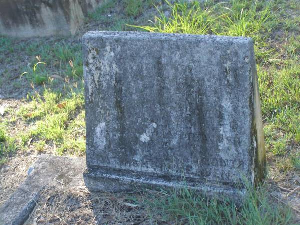Ell? ?IETT;  | ??LLY 1980;  | Tea Gardens cemetery, Great Lakes, New South Wales  | 