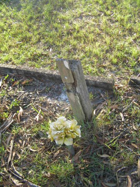 Tea Gardens cemetery, Great Lakes, New South Wales  | 