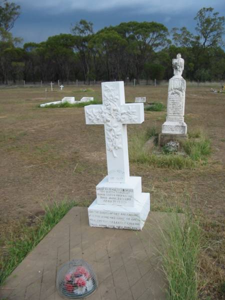 Emily Elizabeth SEIGMEIER (born SCHLOSS),  | born 13 Sept 1890,  | died 25 June 1911 aged 21 years;  | Warra cemetery, Wambo Shire  | 
