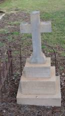 Mary Ellen (CRONIN)
infant daughter of
J and E CRONIN
b: 18 Feb 1895
d 14 Nov 1895
Yandilla All Saints Anglican Church with Cemetery
