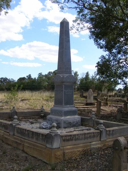 Margaret Allan,  | wife of William MCKENZIE,  | born Dundee Scotland 1 Nov 1853  | died Warwick 26 July 1912;  | William MCKENZIE,  | died 4 May 1916 aged 68 years;  | Yangan Presbyterian Cemetery, Warwick Shire  |   |   | 