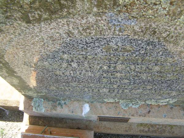 Elizabeth Ann PIRIE,  | mother,  | died 29 Jan 1957;  | Robert Hill PIRIE,  | father,  | died 29 Aril 1957;  | Alexander L.F. PIRIE,  | born Brisbane 18-10-1913,  | died Sandgate 7-6-2003;  | Jessie Eileen PIRIE (nee LOUGHEED),  | born Yarraman 26-3-1912,  | died Sandgate 7-5-1998;  | Yarraman cemetery, Toowoomba Regional Council  | 