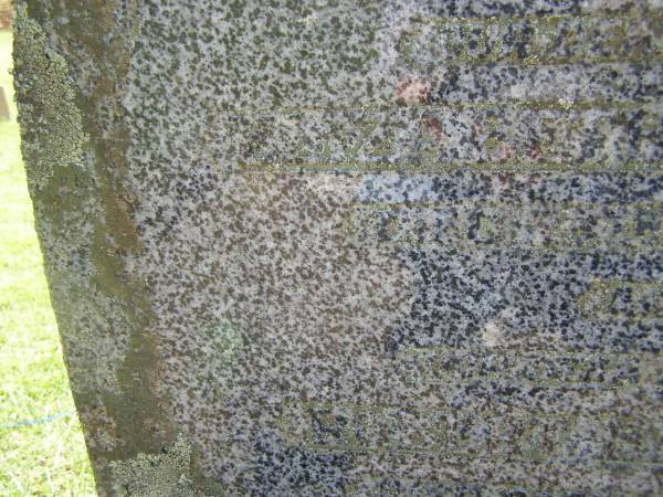 Elizabeth Ann PIRIE,  | mother,  | died 29 Jan 1957;  | Robert Hill PIRIE,  | father,  | died 29 Aril 1957;  | Alexander L.F. PIRIE,  | born Brisbane 18-10-1913,  | died Sandgate 7-6-2003;  | Jessie Eileen PIRIE (nee LOUGHEED),  | born Yarraman 26-3-1912,  | died Sandgate 7-5-1998;  | Yarraman cemetery, Toowoomba Regional Council  | 