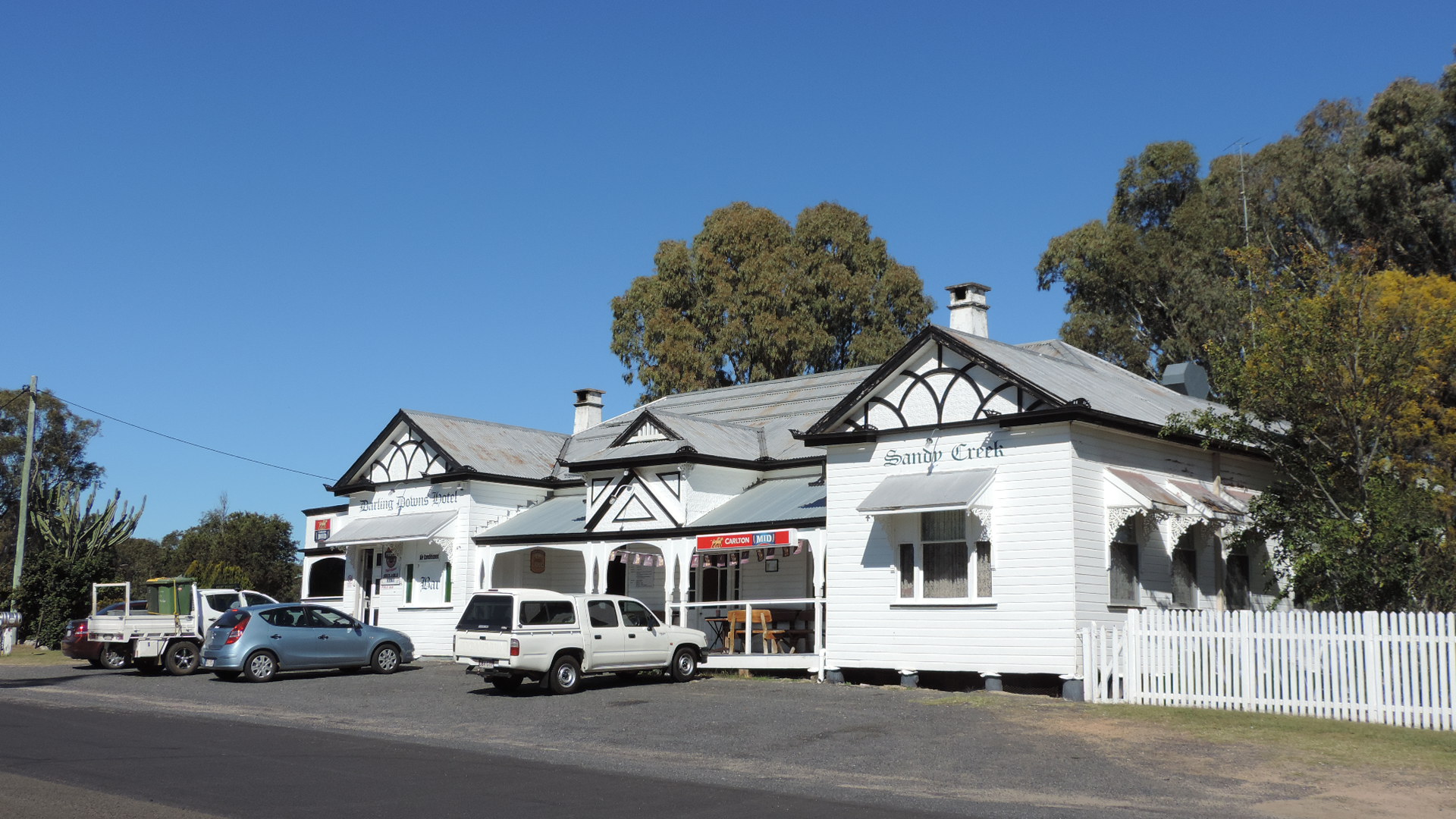 Darling Downs Hotel